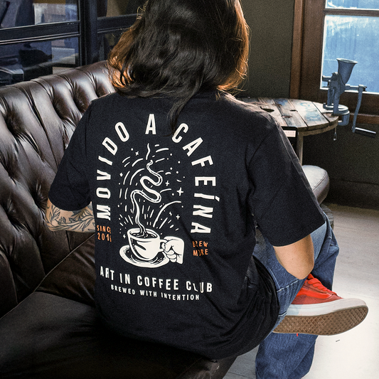 Camiseta Movido a Cafeína
